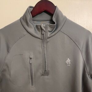 MUST GO - Bobby Jones - Light Grey Performance Golf QuarterZip - Size M